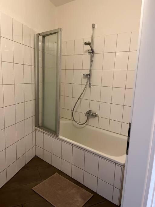 Zentral, Geraeumig, Messe Nah! Be2r Apartment Essen